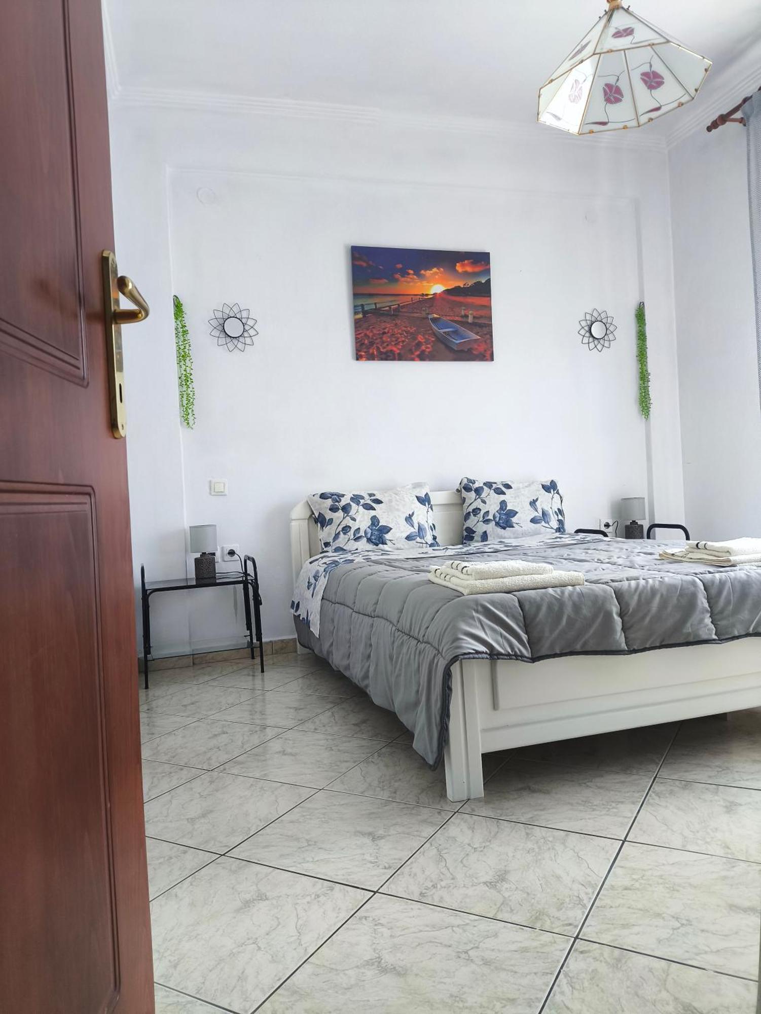 Anna'S Rooms Неа Миханиона Екстериор снимка